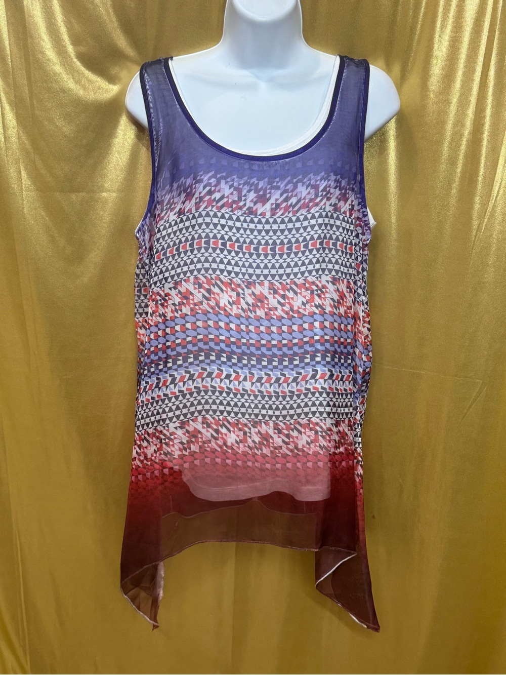 Apt. 9 Geometric Ombré Sleeveless Tunic Tank | Lace Yoke Back & Sharkbite Hem |